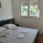 Apartment Braco By The Sea With A Sea View