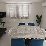 Apartment Braco By The Sea With A Sea View Zaboric