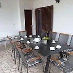 Apartamento Braco By The Sea With A Sea View