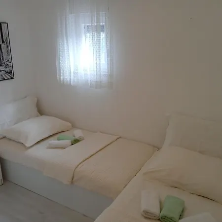 Apartamento Braco By The Sea With A Sea View
