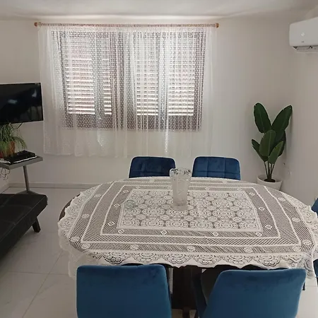 شقة Braco By The Sea With A Sea View زابوريتش