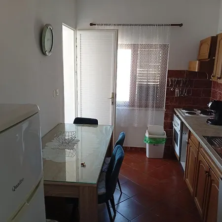 Apartamento Braco By The Sea With A Sea View