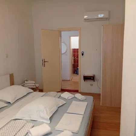 Apartman Braco By The Sea With A Sea View