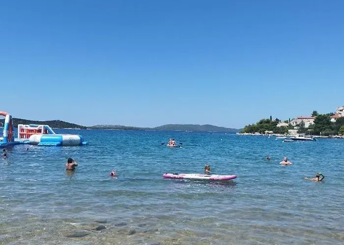 Apartamento Braco By The Sea With A Sea View