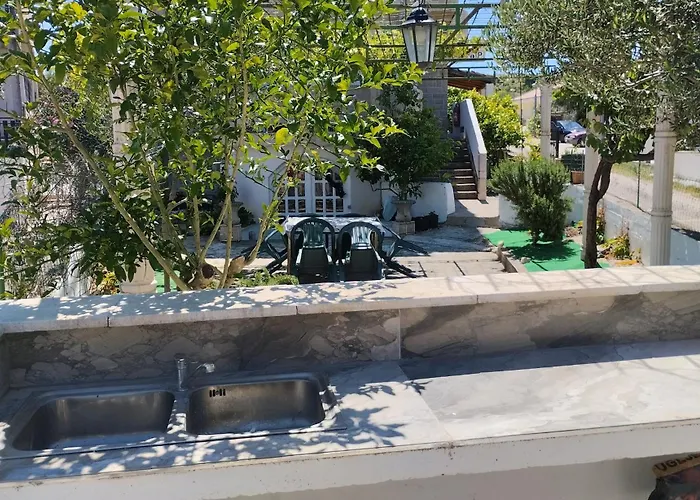 Braco By The Sea With A Sea View